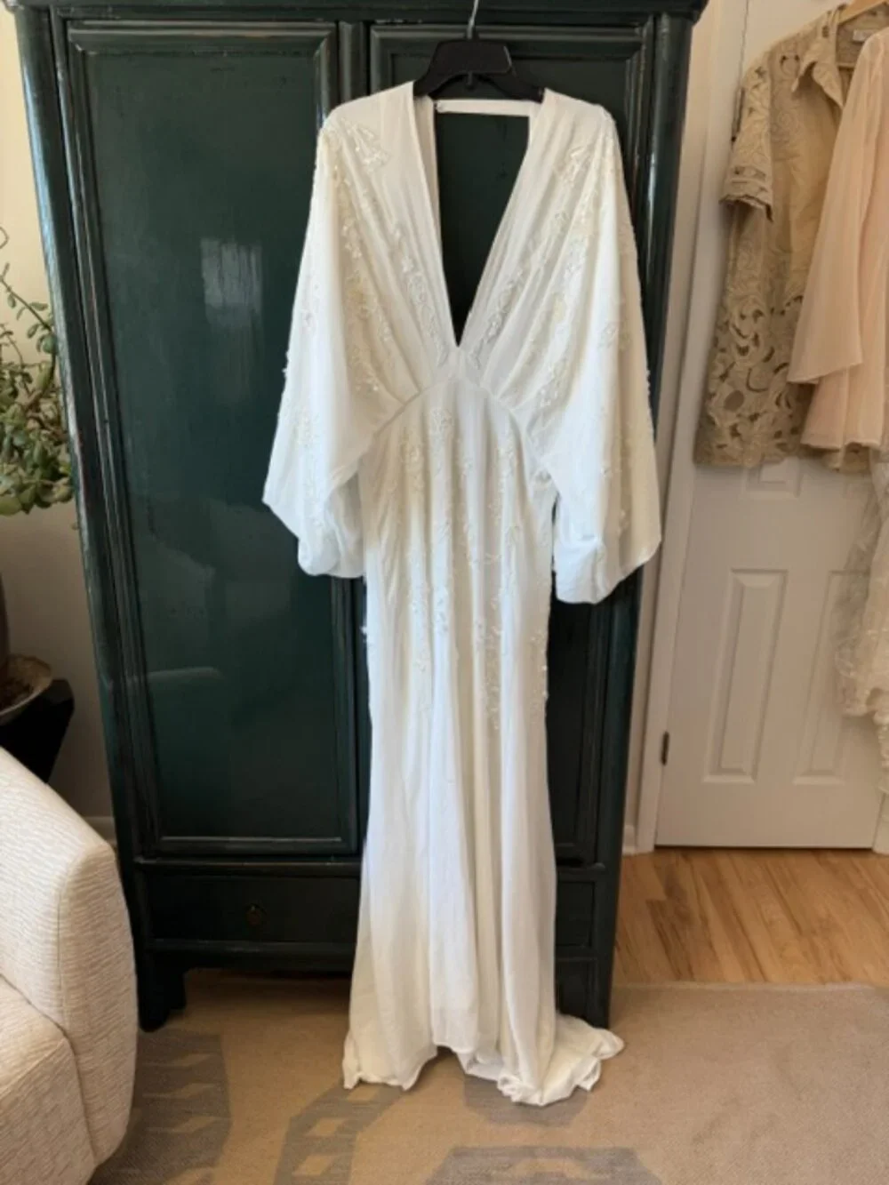 Asos Lisa Wedding Gown - Picture 8 of 9